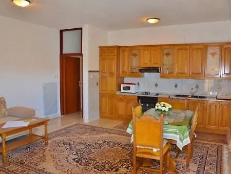Knez Apartmán Trogir